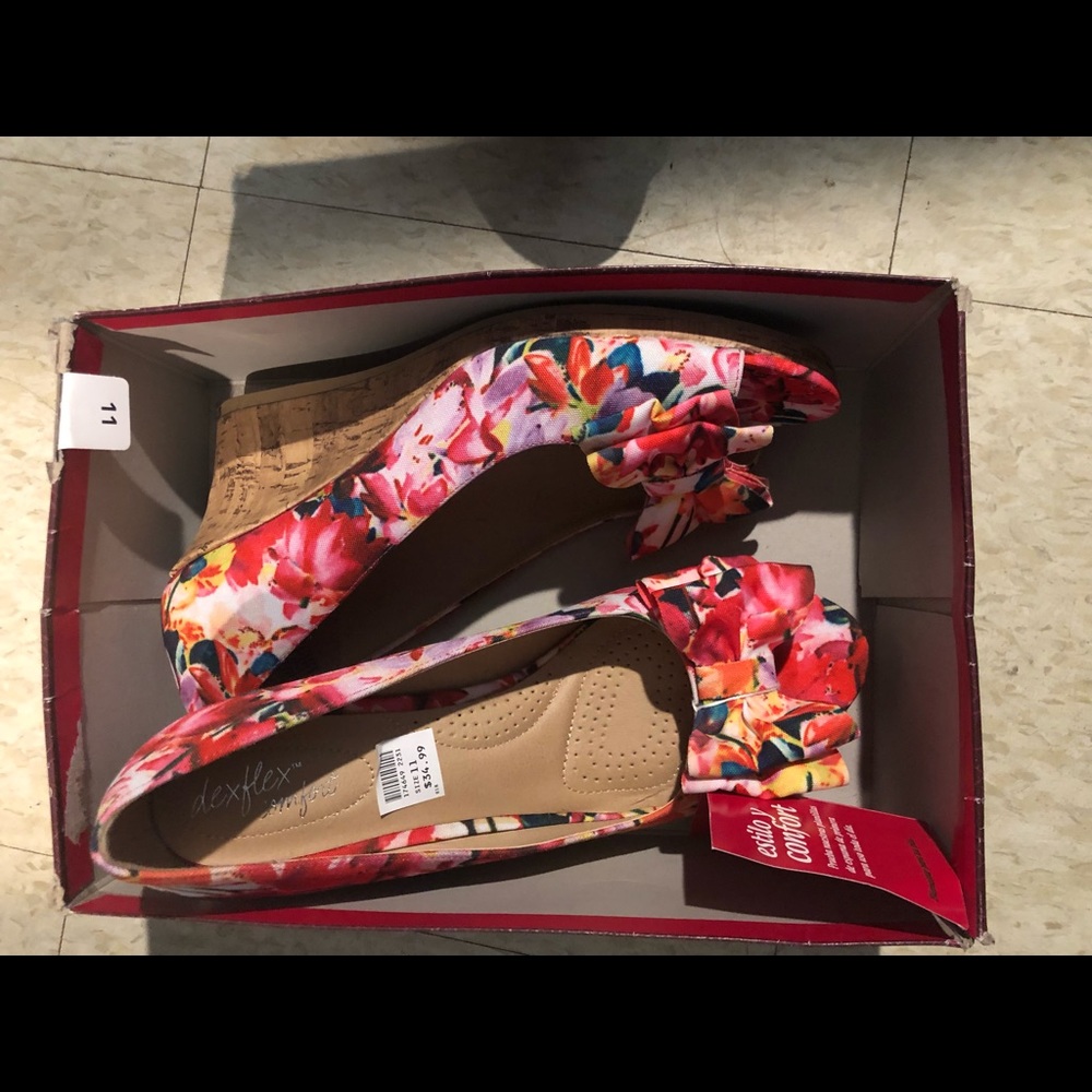 Brand new wedge heels